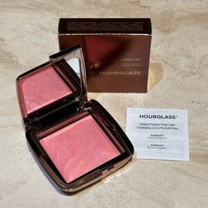 Hourglass Ambient Lighting Blush - Sublime Flush